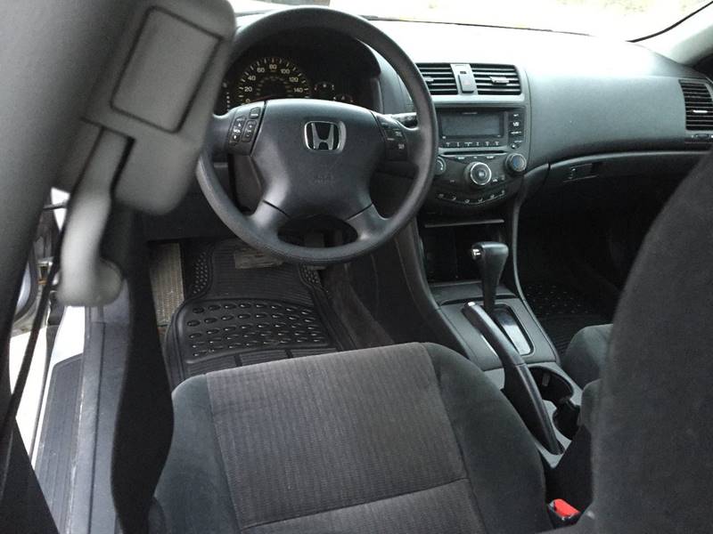 Honda Accord 2004 Interior
