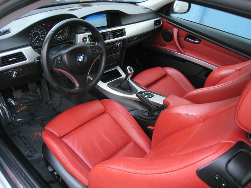 2010 bmw 335i coupe interior