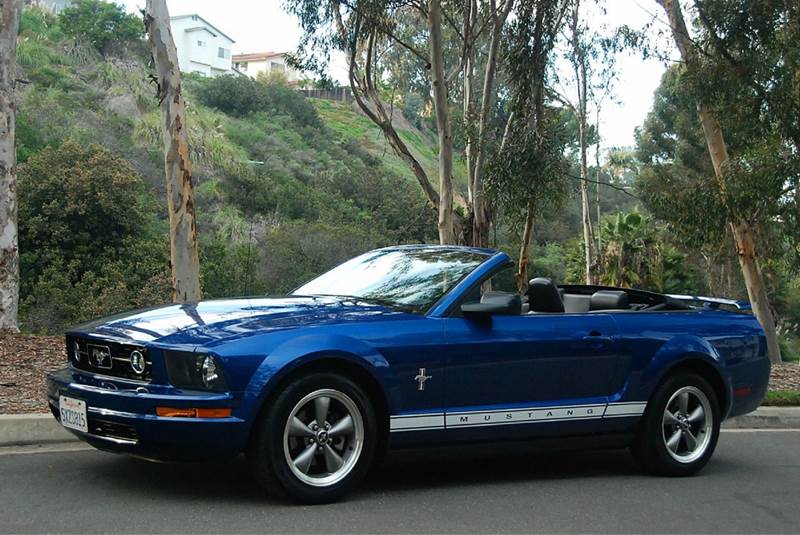 ford mustang 2006 convertible